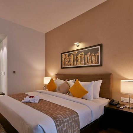 Signature Club Resort Devanahalli Eksteriør billede