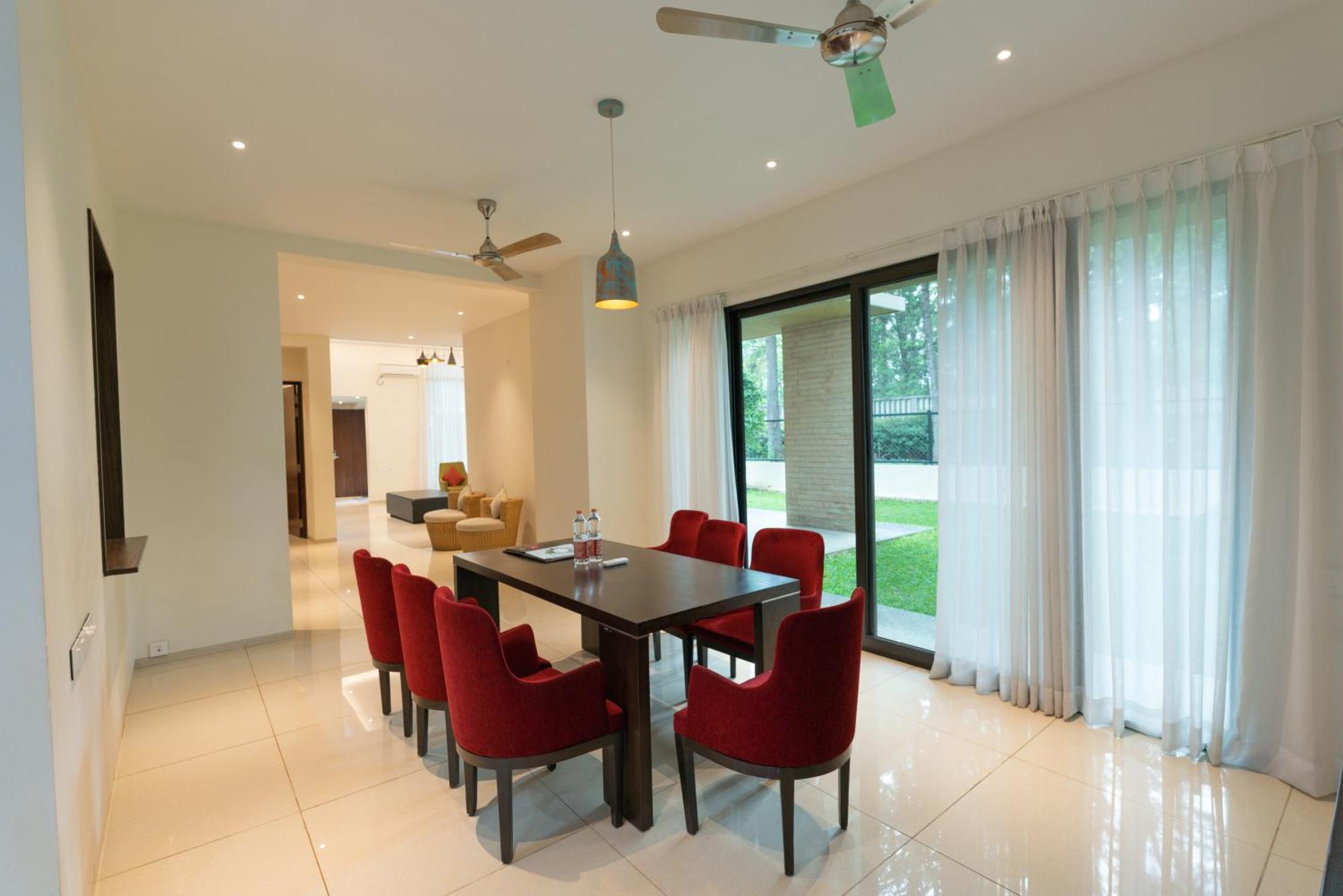 Signature Club Resort Devanahalli Eksteriør billede
