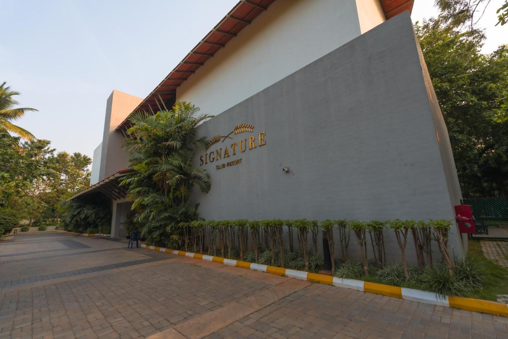 Signature Club Resort Devanahalli Eksteriør billede