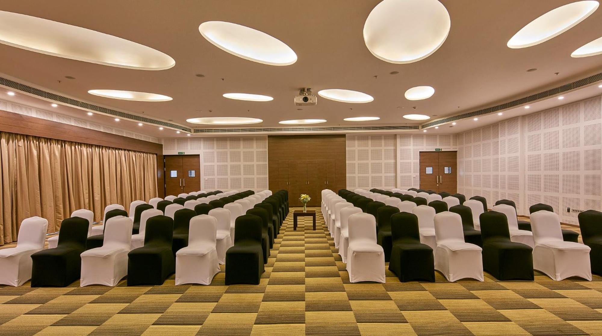 Signature Club Resort Devanahalli Eksteriør billede