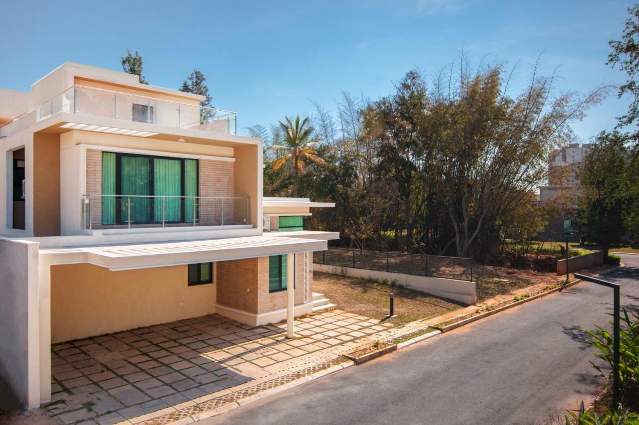Signature Club Resort Devanahalli Eksteriør billede